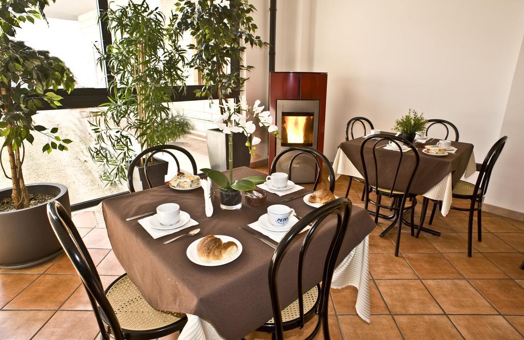 Villa Santacroce ซานโจวานนี โรตอนโด ภายนอก รูปภาพ