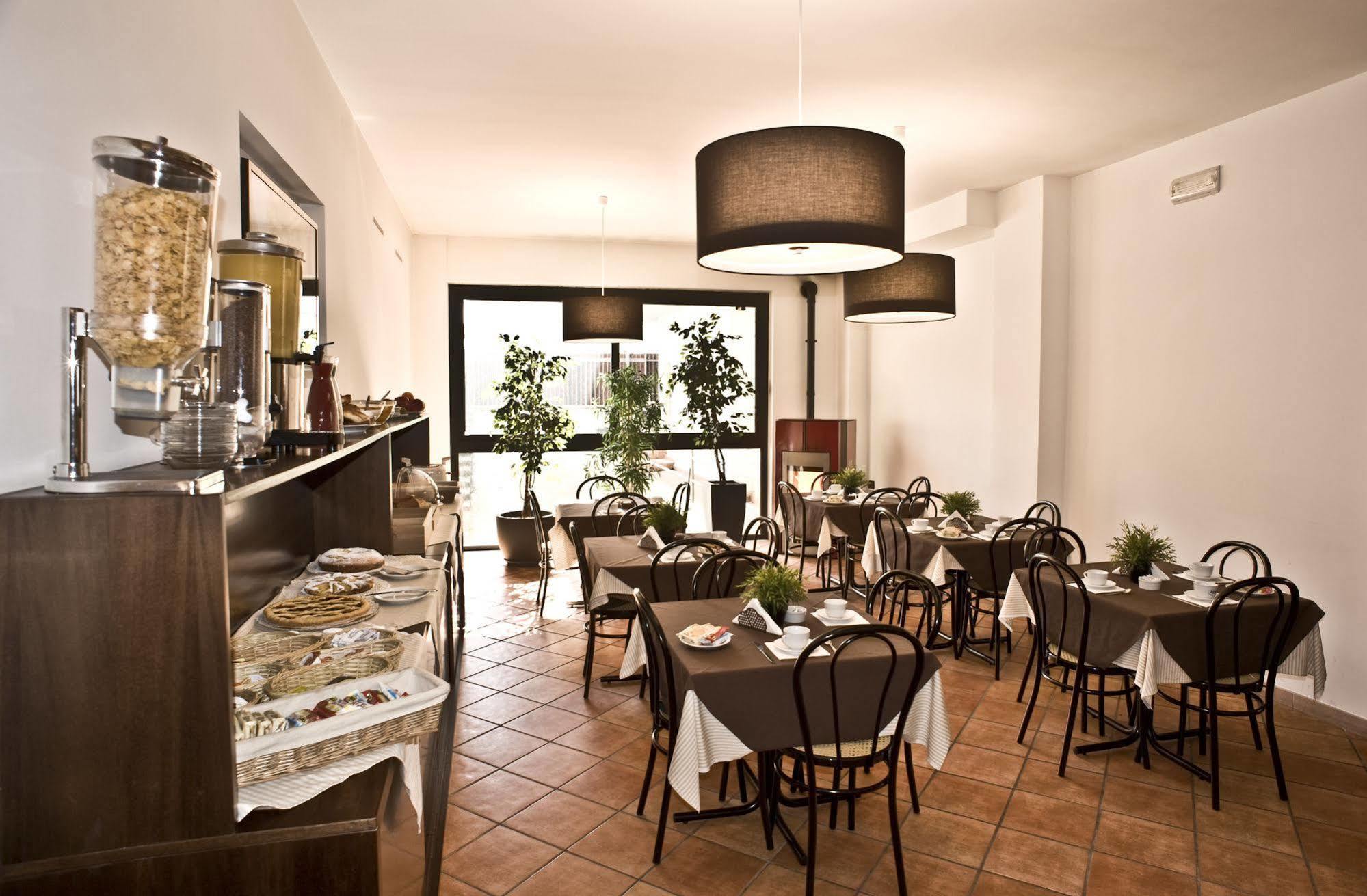 Villa Santacroce ซานโจวานนี โรตอนโด ภายนอก รูปภาพ